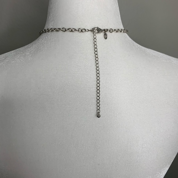 Premier Designs Silver Fashion Necklace - Picture 2 of 6